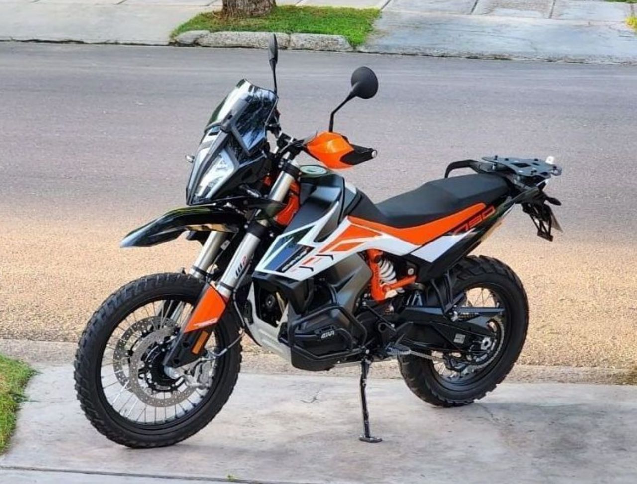 KTM Adventure Usada en Mendoza, deRuedas