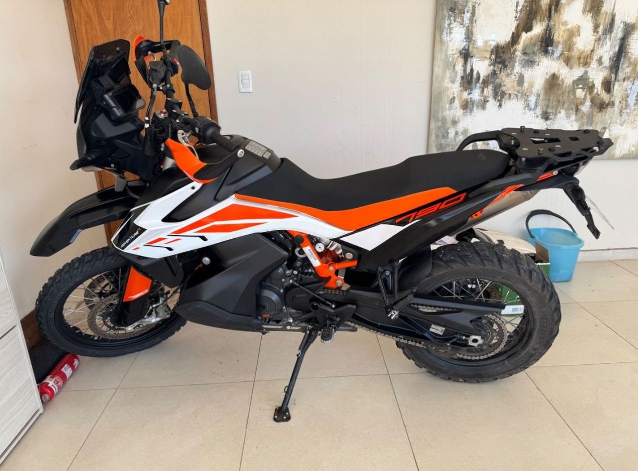 KTM Adventure Usada en Mendoza, deRuedas