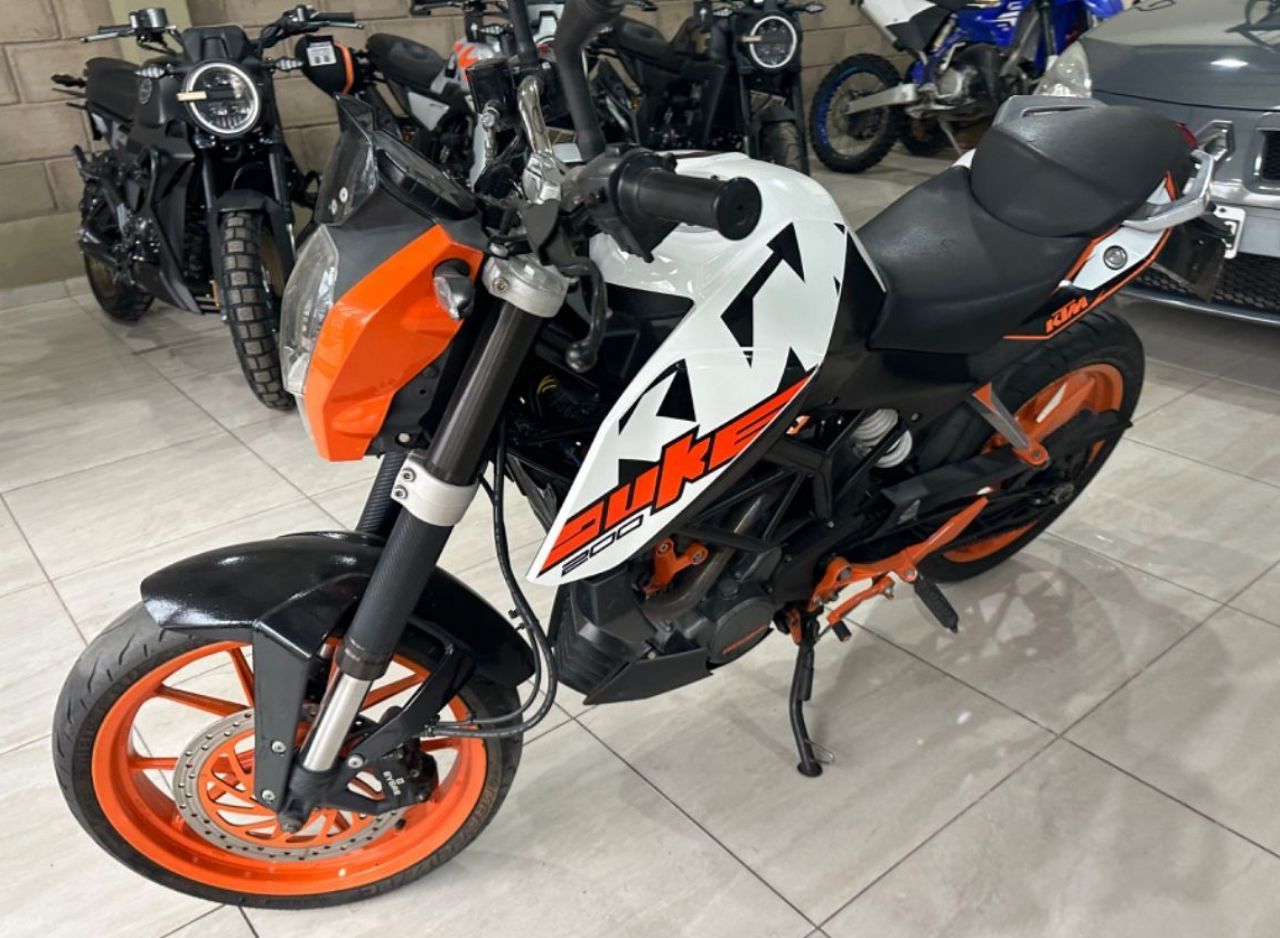 KTM Duke Usada en Mendoza, deRuedas
