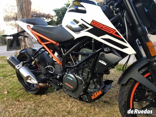 KTM Duke Usada en Mendoza, deRuedas