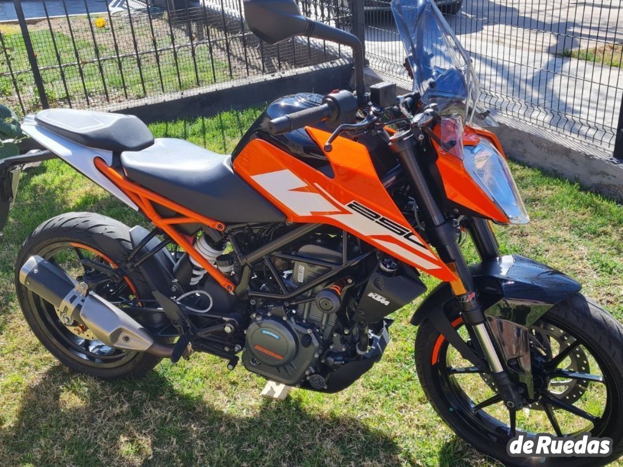 KTM Duke Usada en Mendoza, deRuedas