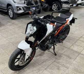 KTM Duke Usada en San Juan