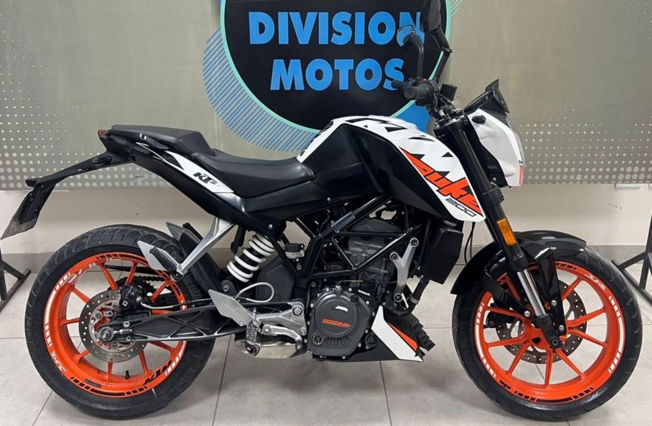 KTM Duke Usada en Mendoza, deRuedas