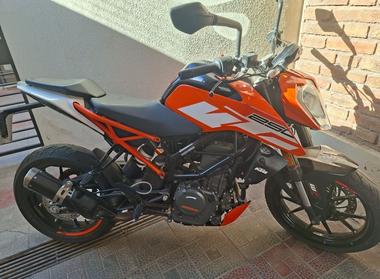 KTM Duke Usada en Mendoza, deRuedas