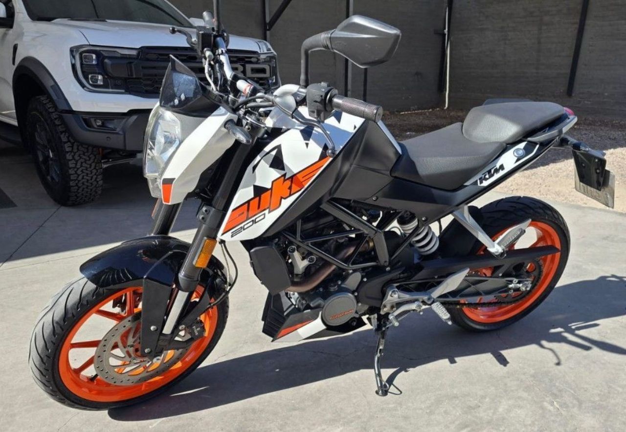 KTM Duke Usada en Mendoza, deRuedas
