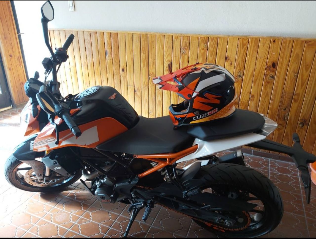 KTM Duke Usada en Mendoza, deRuedas