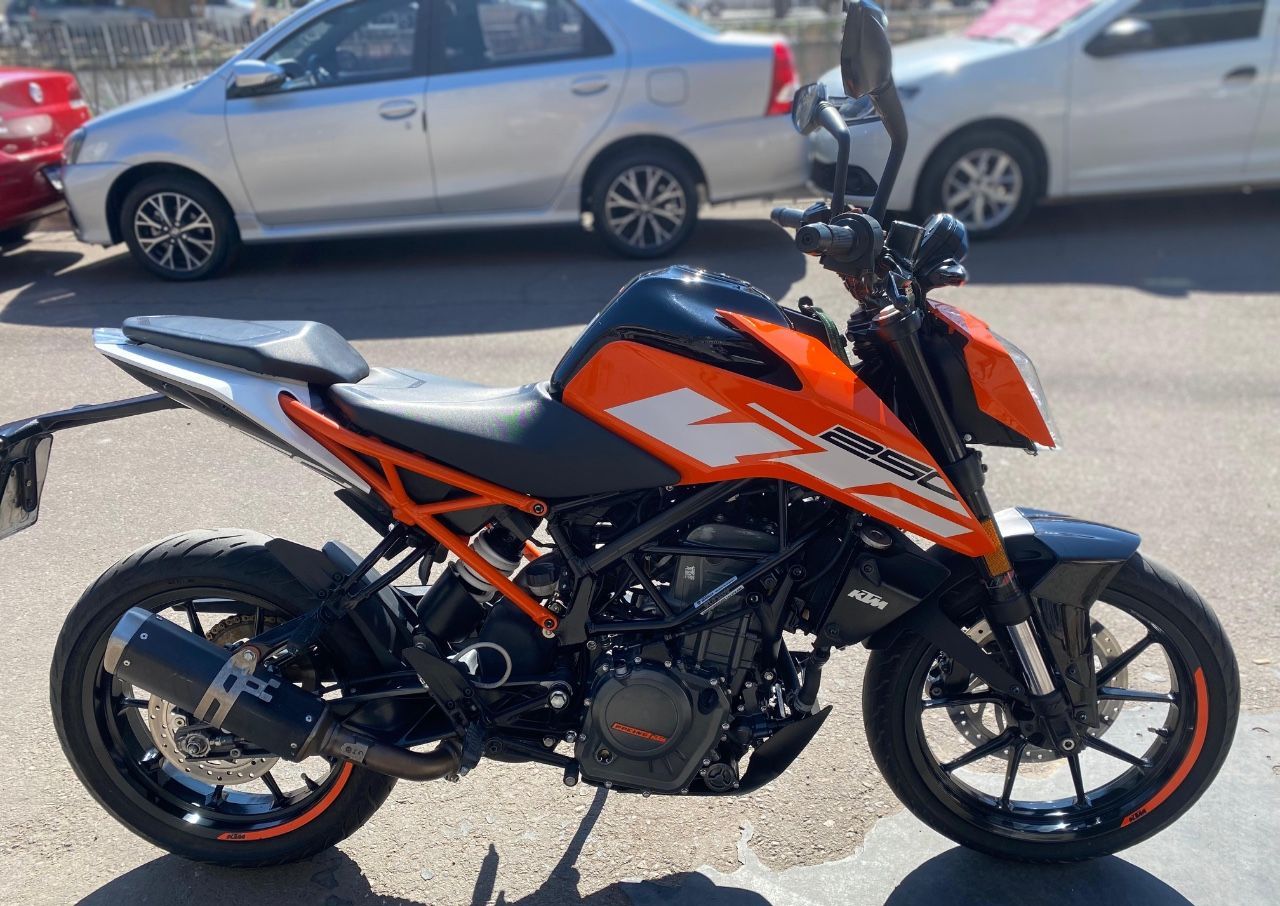 KTM Duke Usada en Mendoza, deRuedas