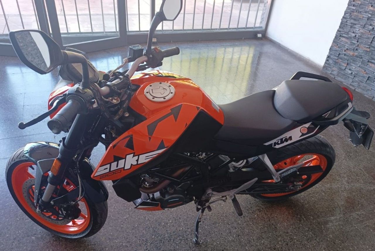 KTM Duke Usada en Mendoza, deRuedas