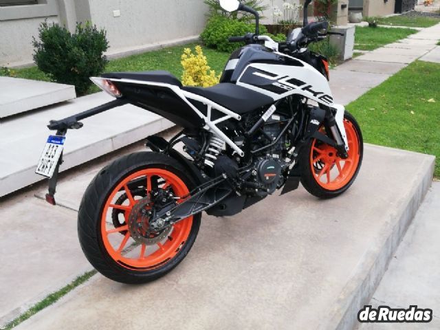 KTM Duke Usada en Mendoza, deRuedas