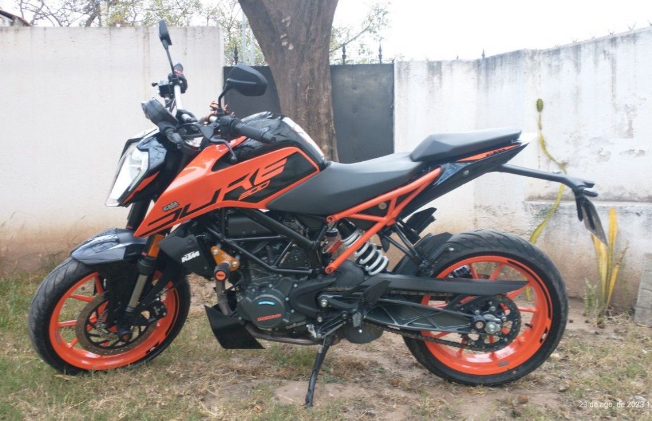 KTM Duke Usada en Córdoba, deRuedas