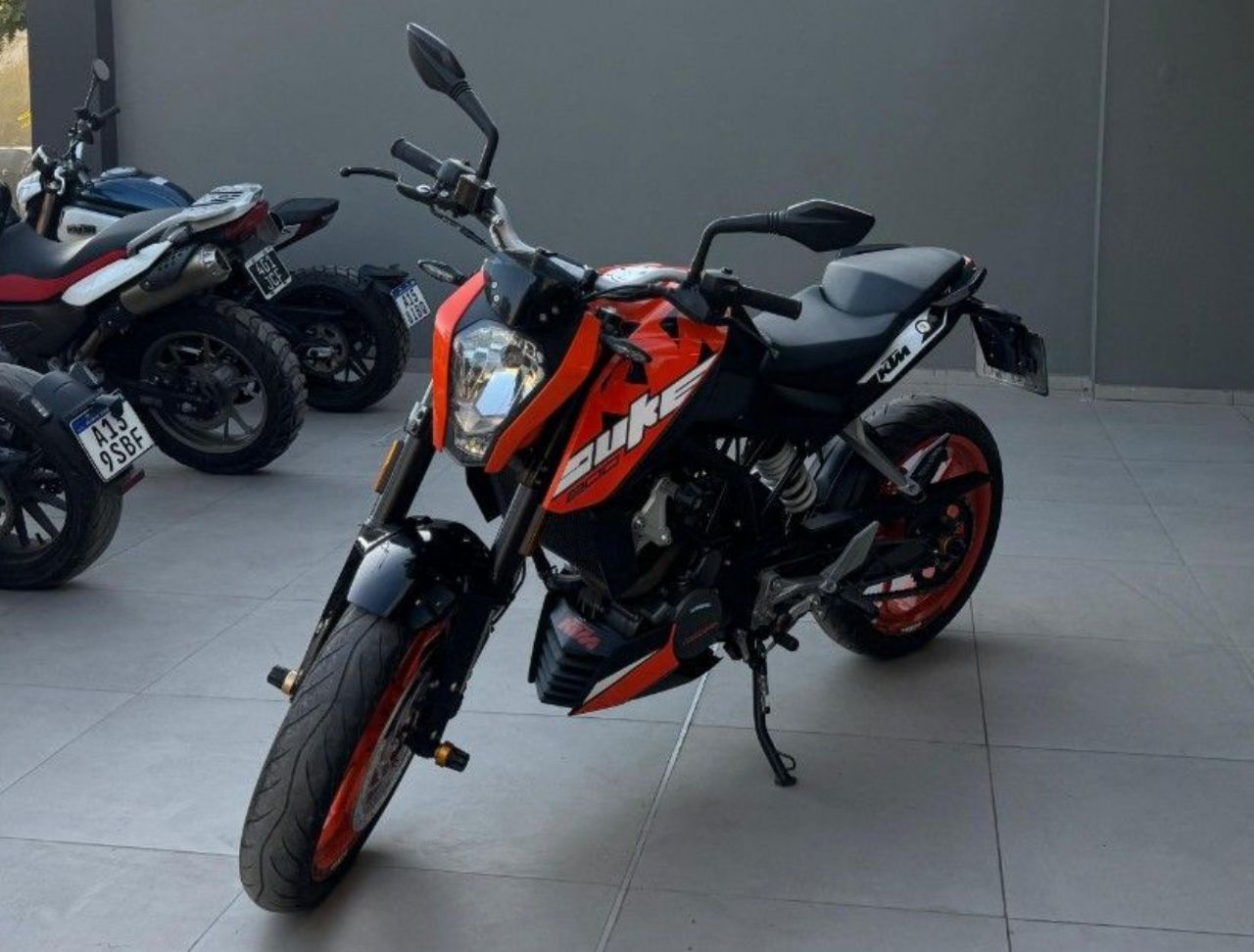 KTM Duke Usada Financiado en San Juan, deRuedas