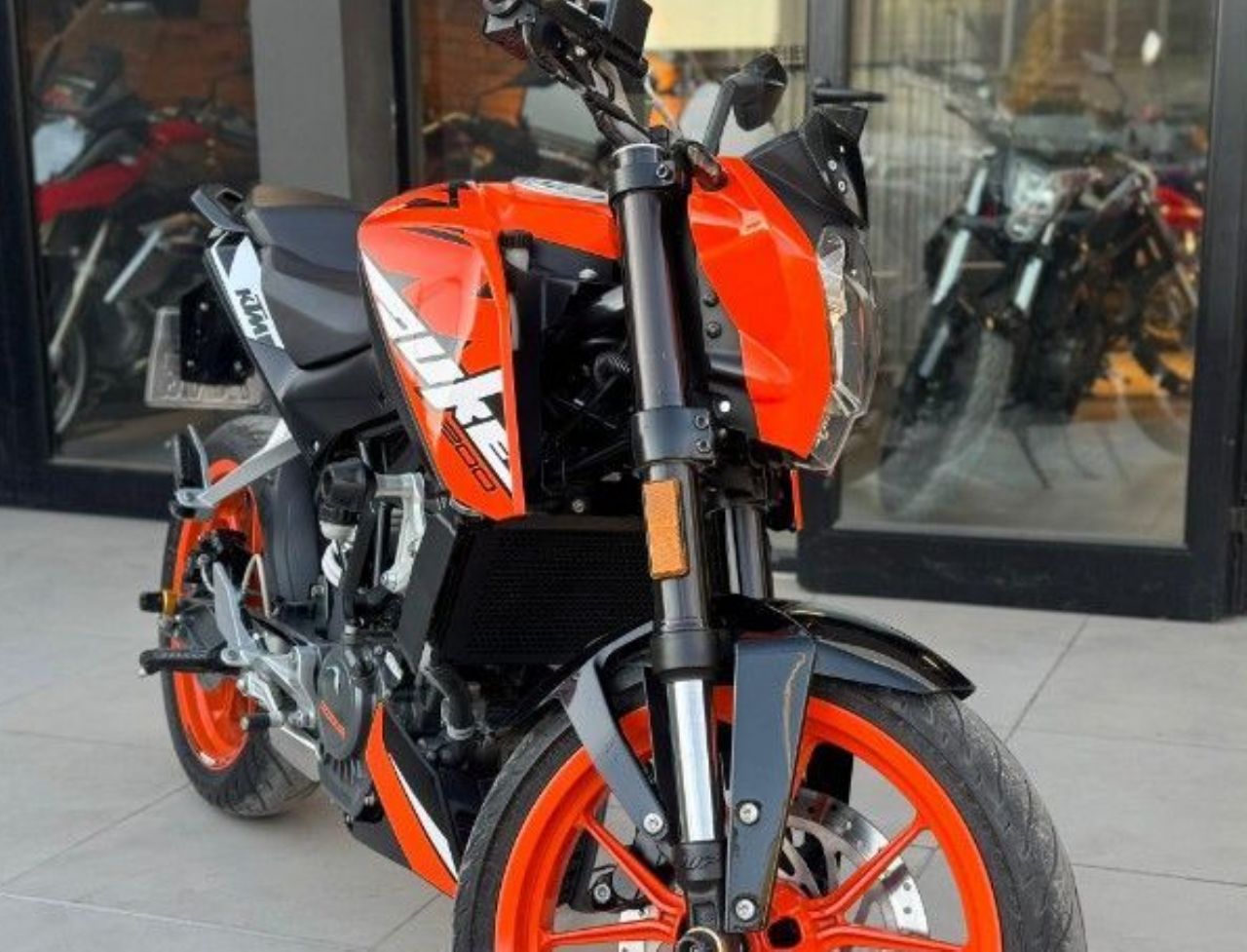 KTM Duke Usada Financiado en San Juan, deRuedas