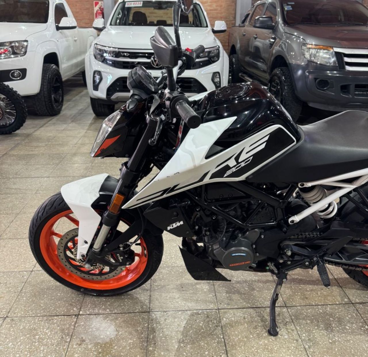 KTM Duke Usada Financiado en San Juan, deRuedas