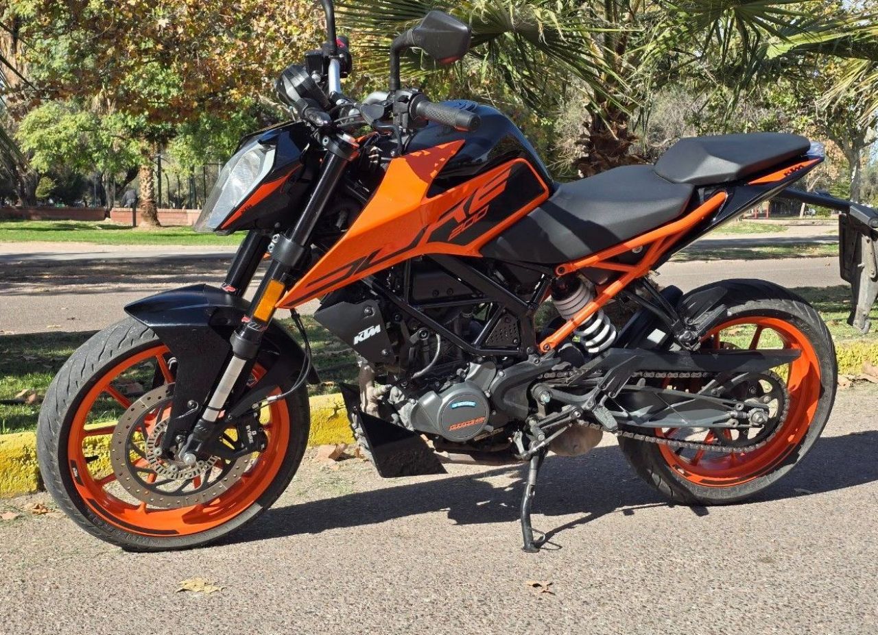 KTM Duke Usada en Mendoza, deRuedas