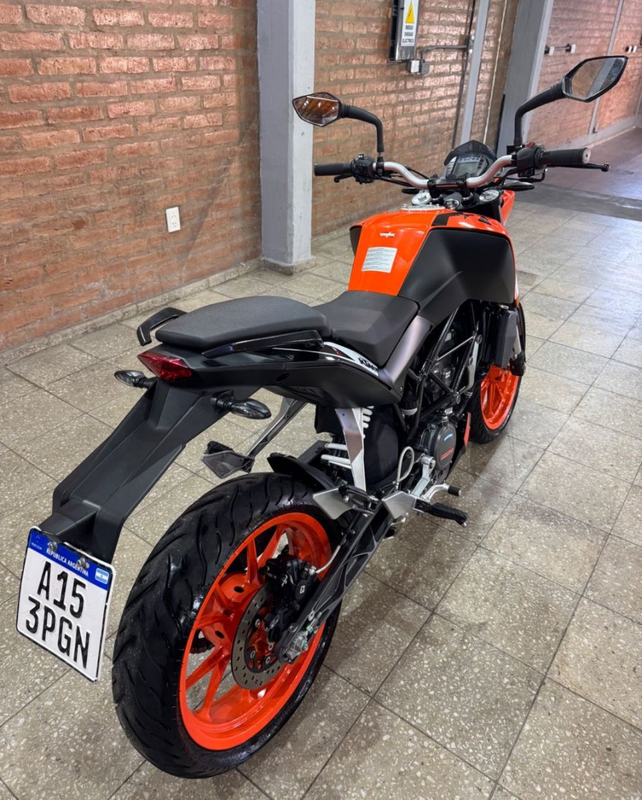KTM Duke Usada Financiado en San Juan, deRuedas