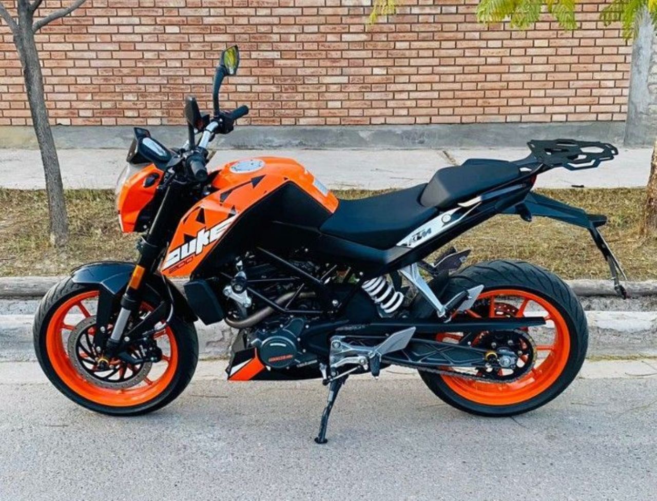 KTM Duke Usada en Mendoza, deRuedas