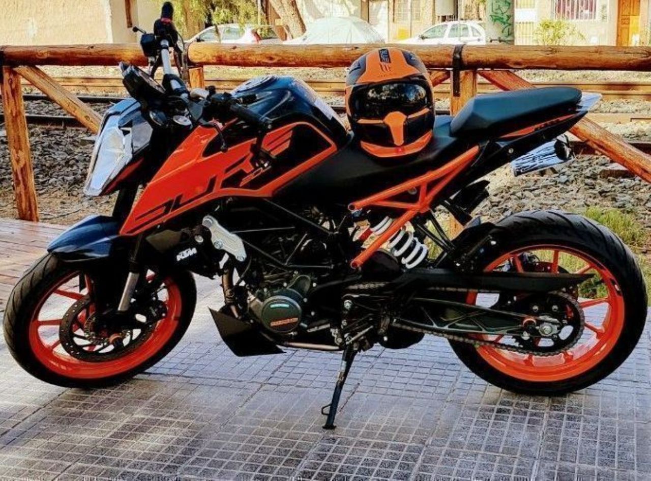 KTM Duke Usada en Mendoza, deRuedas
