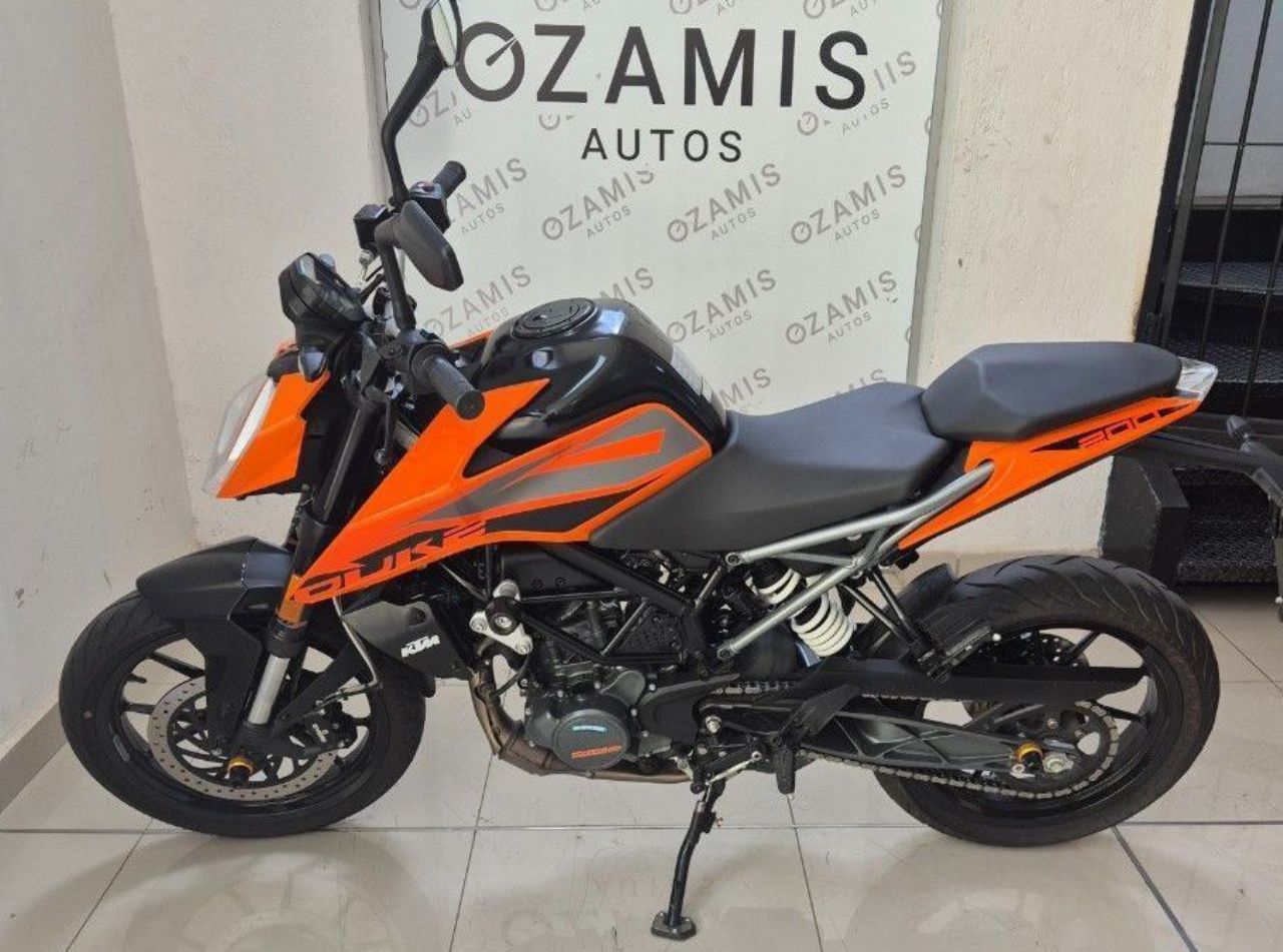 KTM Duke Usada Financiado en Mendoza, deRuedas