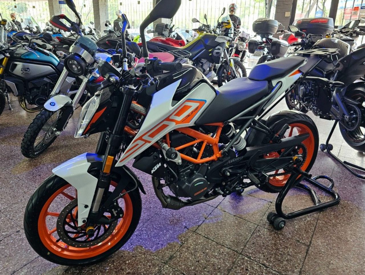 KTM Duke Usada Financiado en Mendoza, deRuedas