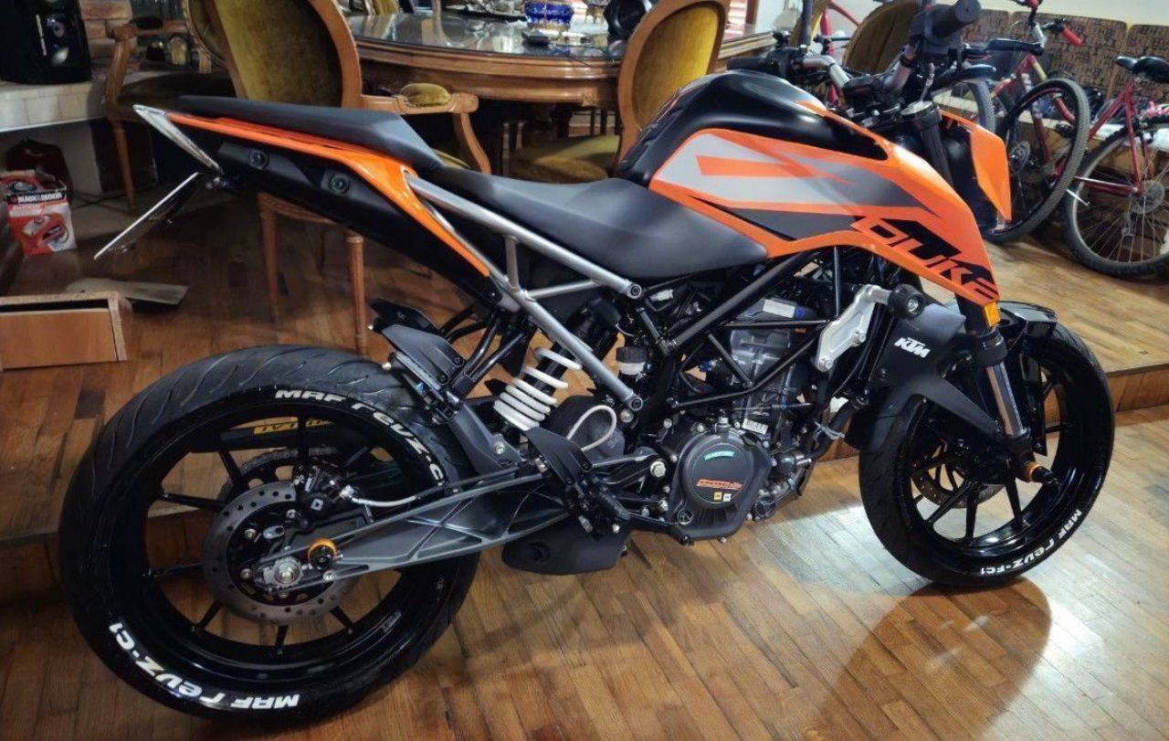 KTM Duke Usada en Mendoza, deRuedas