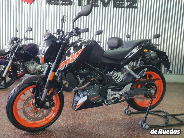 KTM Duke Nueva en Mendoza, deRuedas