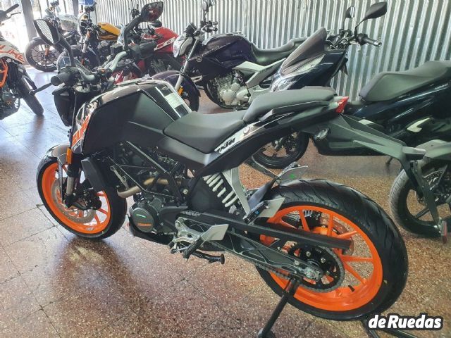 KTM Duke Nueva en Mendoza, deRuedas