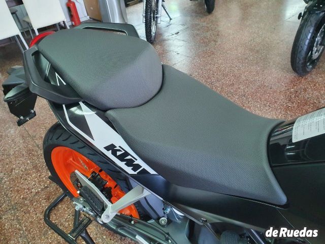 KTM Duke Nueva en Mendoza, deRuedas