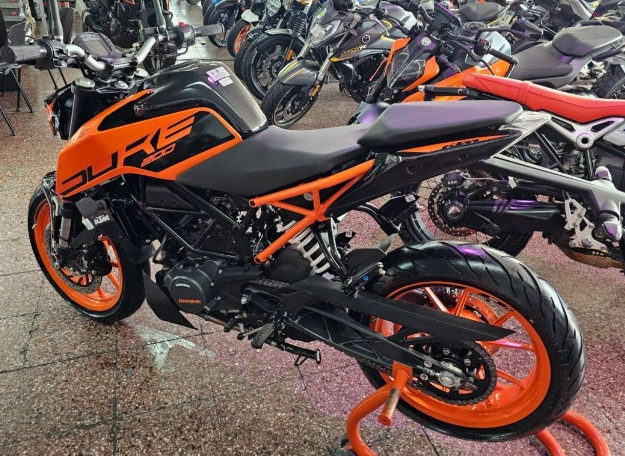 KTM Duke Nueva Financiado en Mendoza, deRuedas