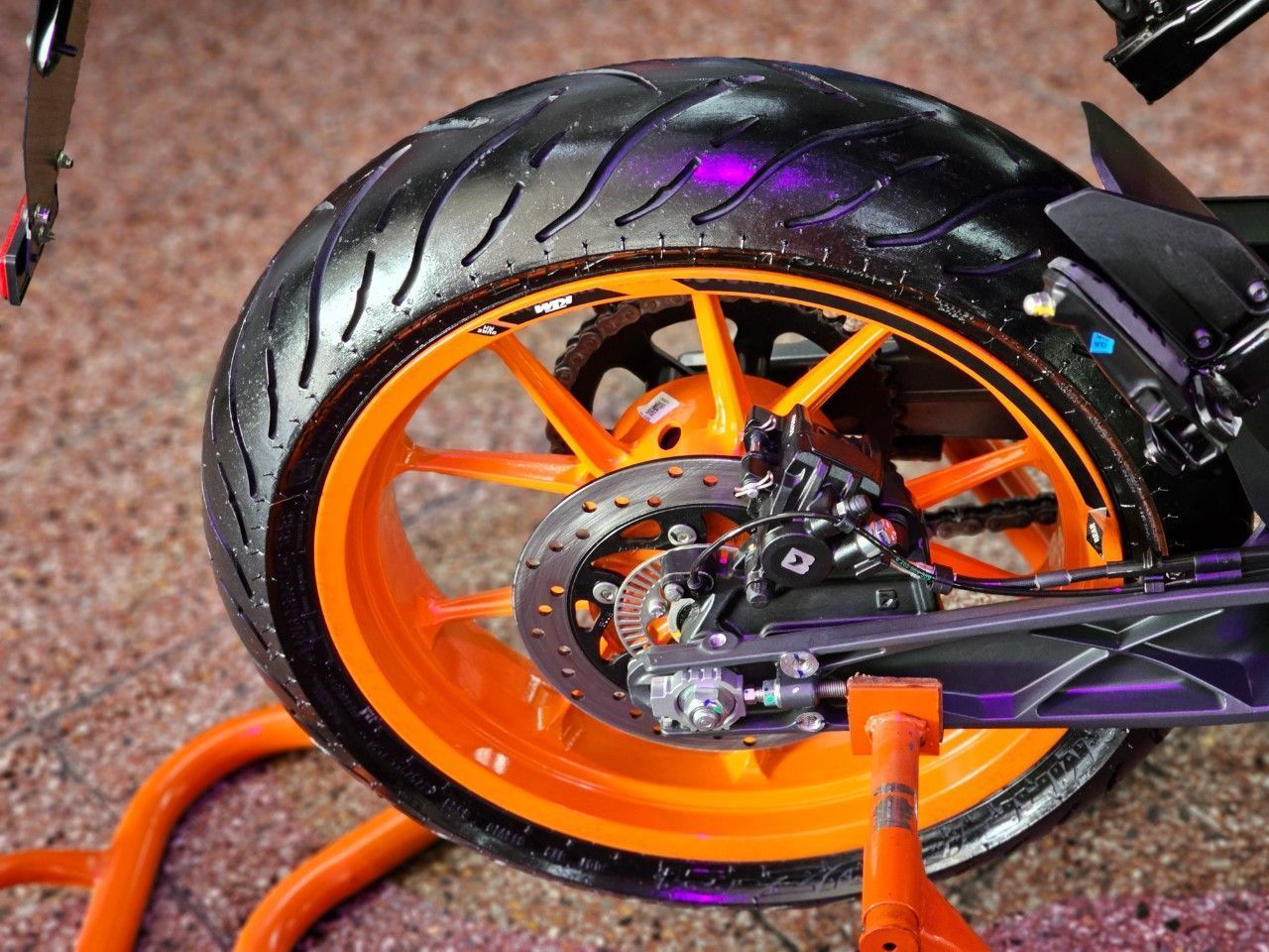 KTM Duke Nueva Financiado en Mendoza, deRuedas