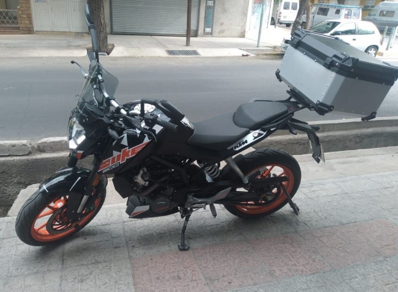 KTM Duke Nueva en Mendoza, deRuedas