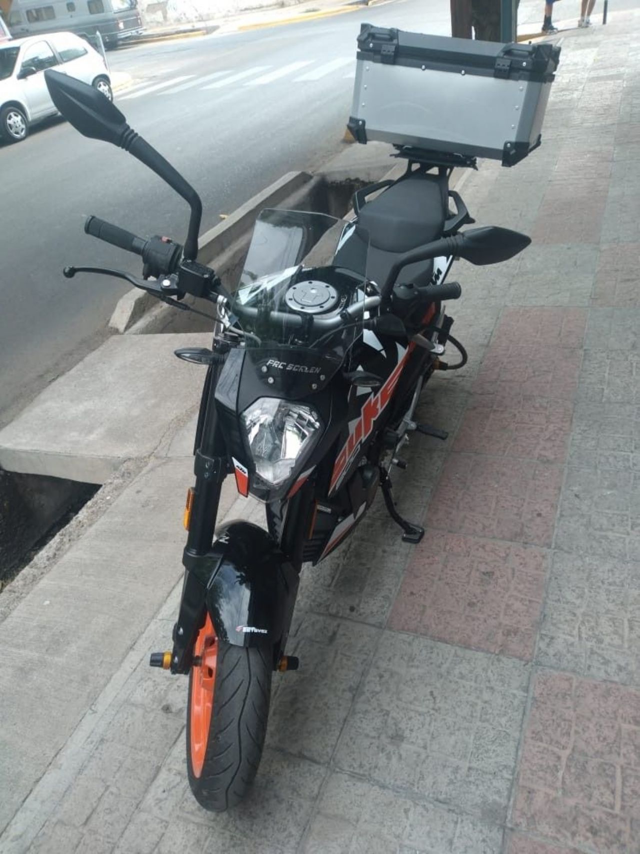 KTM Duke Nueva en Mendoza, deRuedas