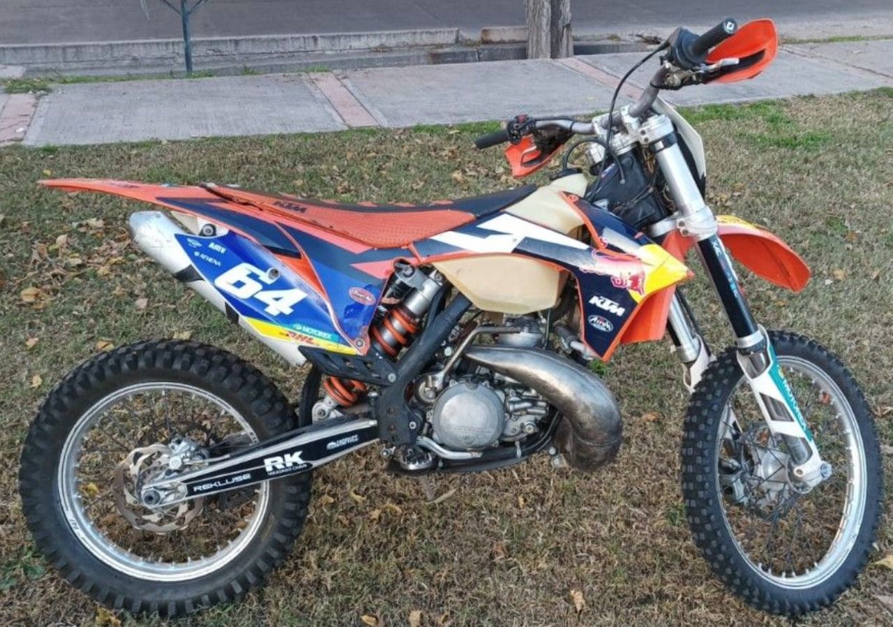 KTM EXC Usada en Mendoza, deRuedas