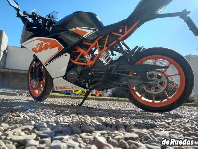 KTM RC Usada en Mendoza, deRuedas