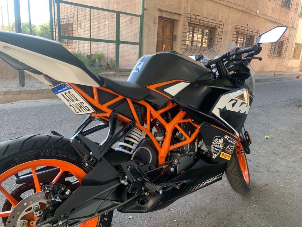 KTM RC Usada en Mendoza, deRuedas