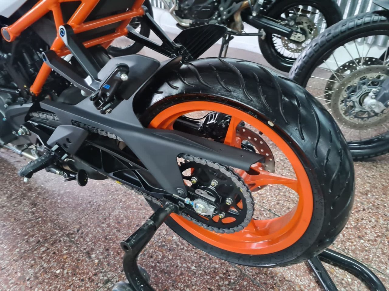 KTM RC Usada en Mendoza, deRuedas