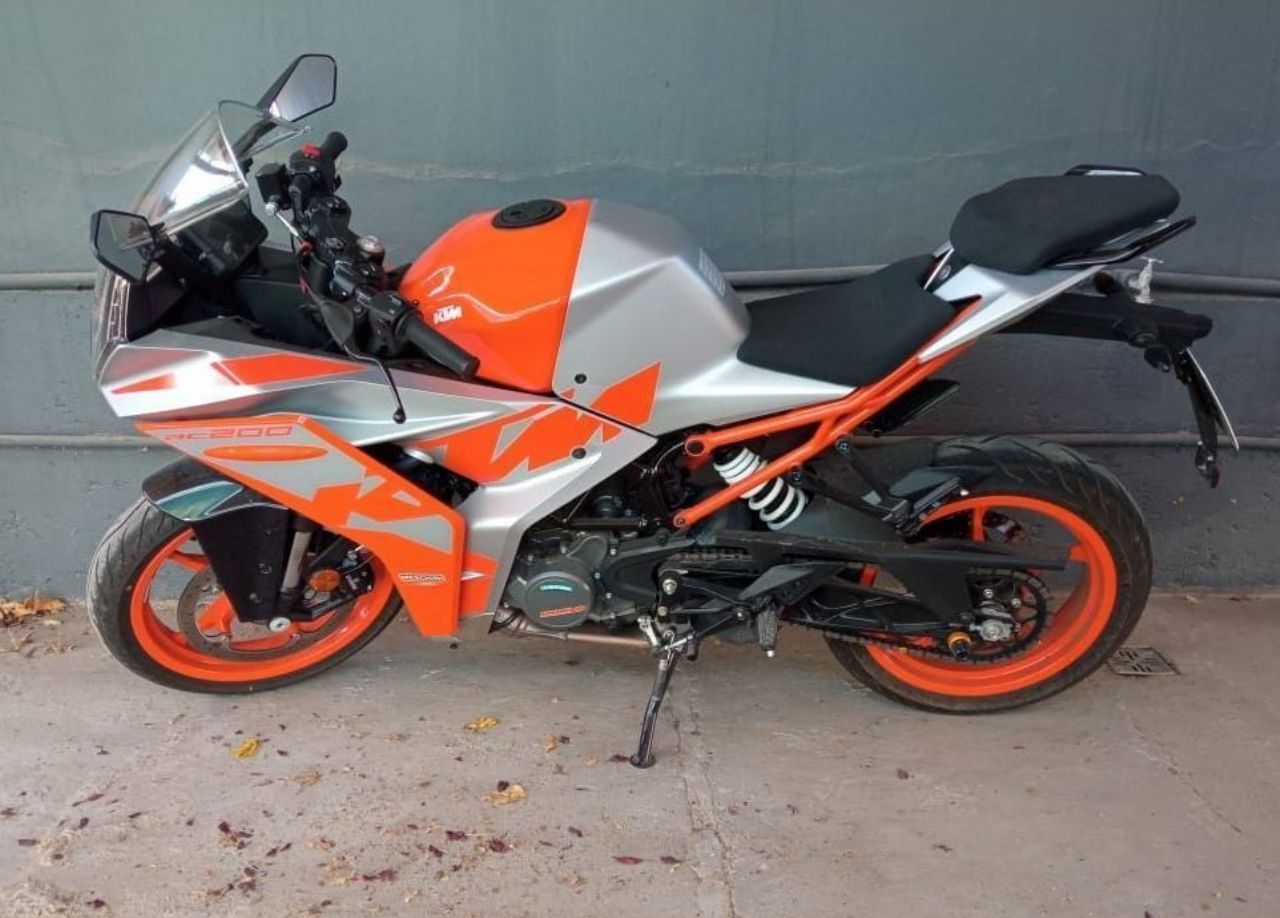 KTM RC Usada en Mendoza, deRuedas