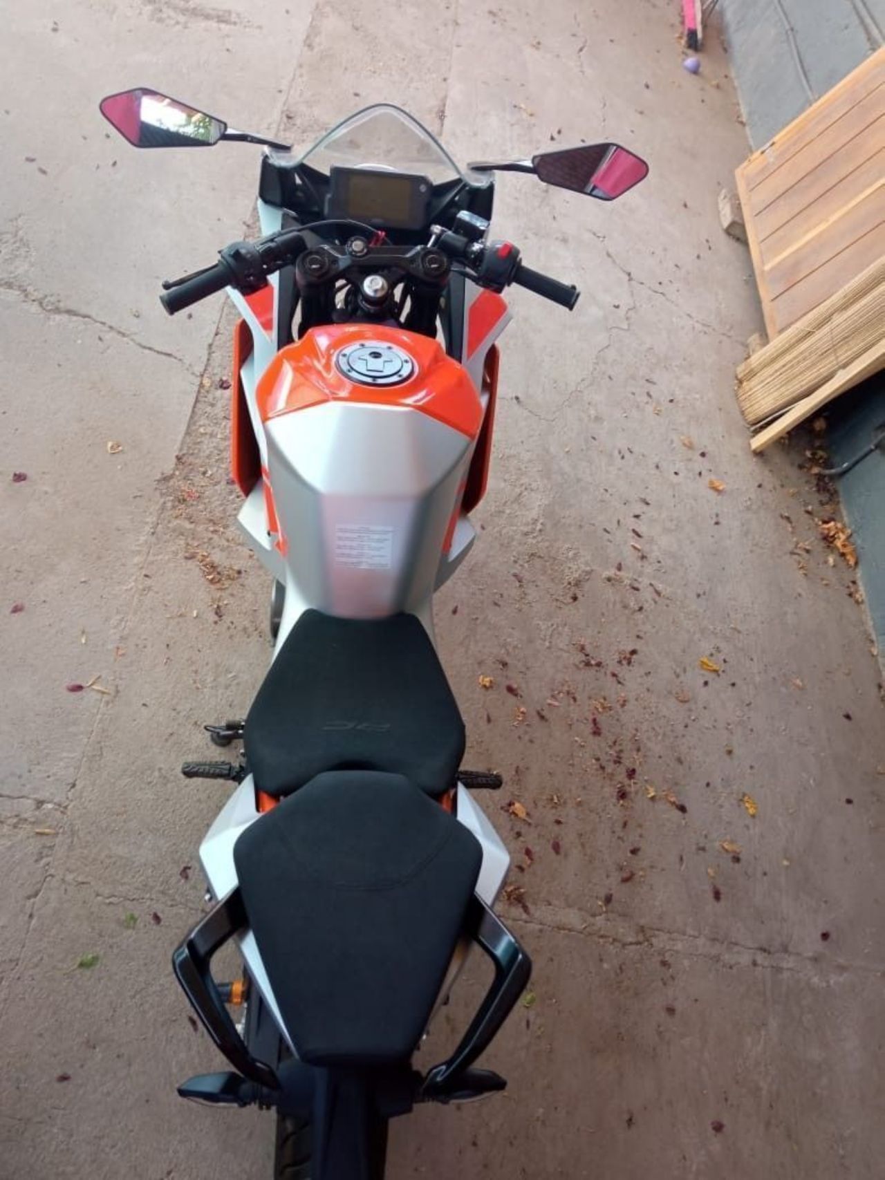 KTM RC Usada en Mendoza, deRuedas