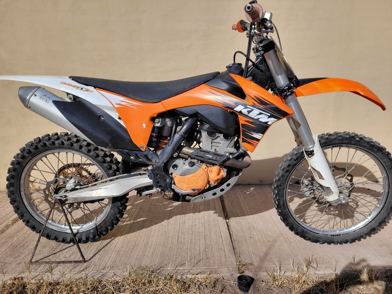 KTM SX-F Usada en Mendoza, deRuedas