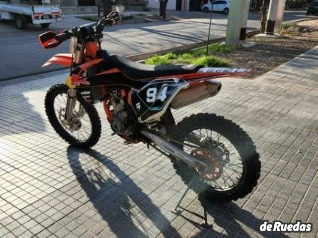 KTM SX-F Usada en Mendoza, deRuedas