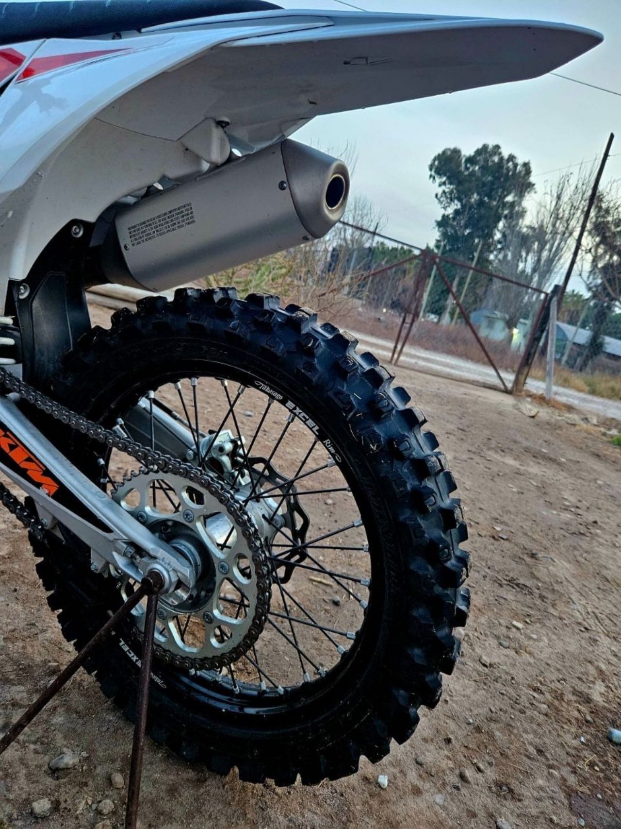 KTM SX-F Usada en Mendoza, deRuedas