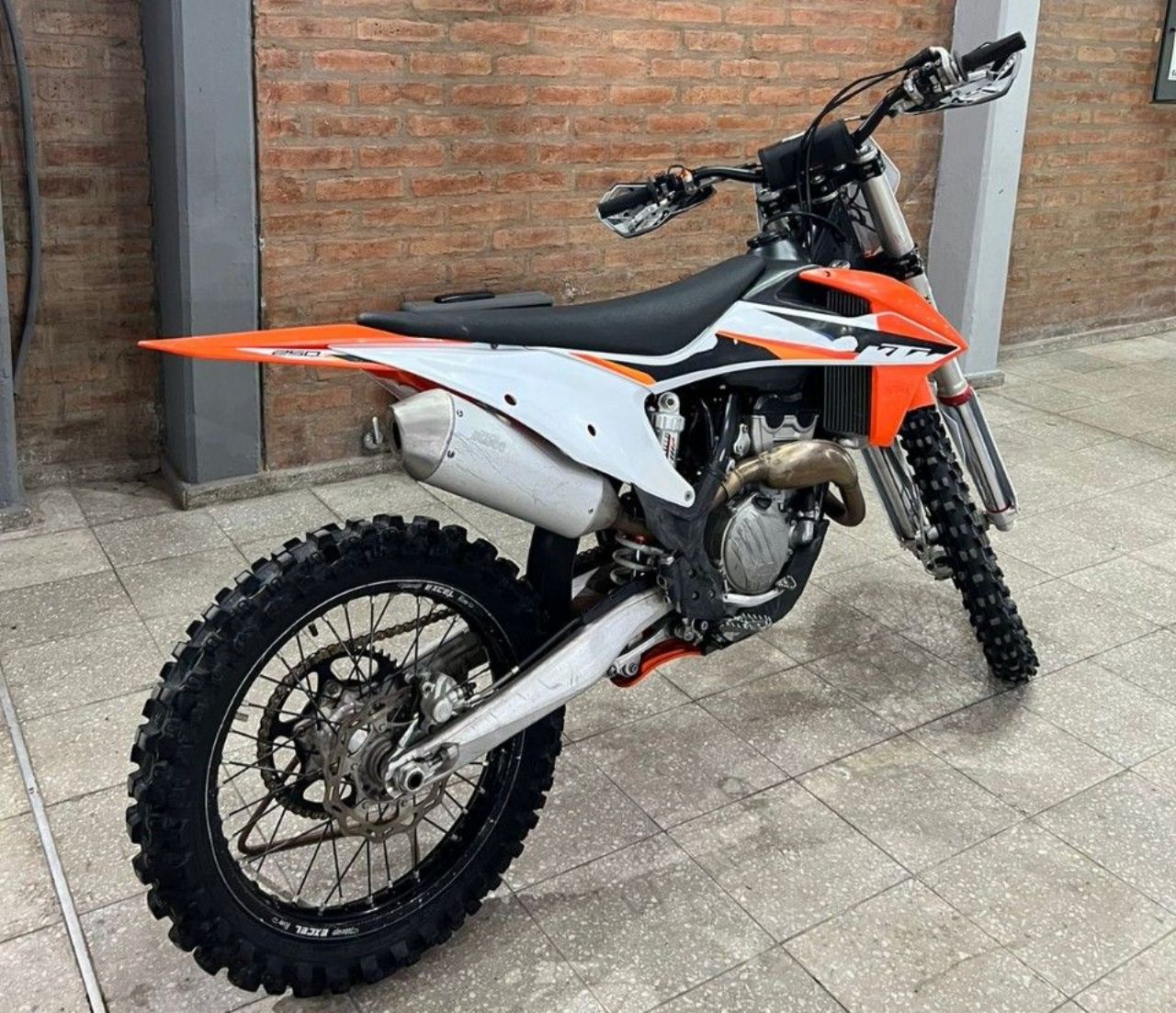 KTM SX-F Usada en San Juan, deRuedas
