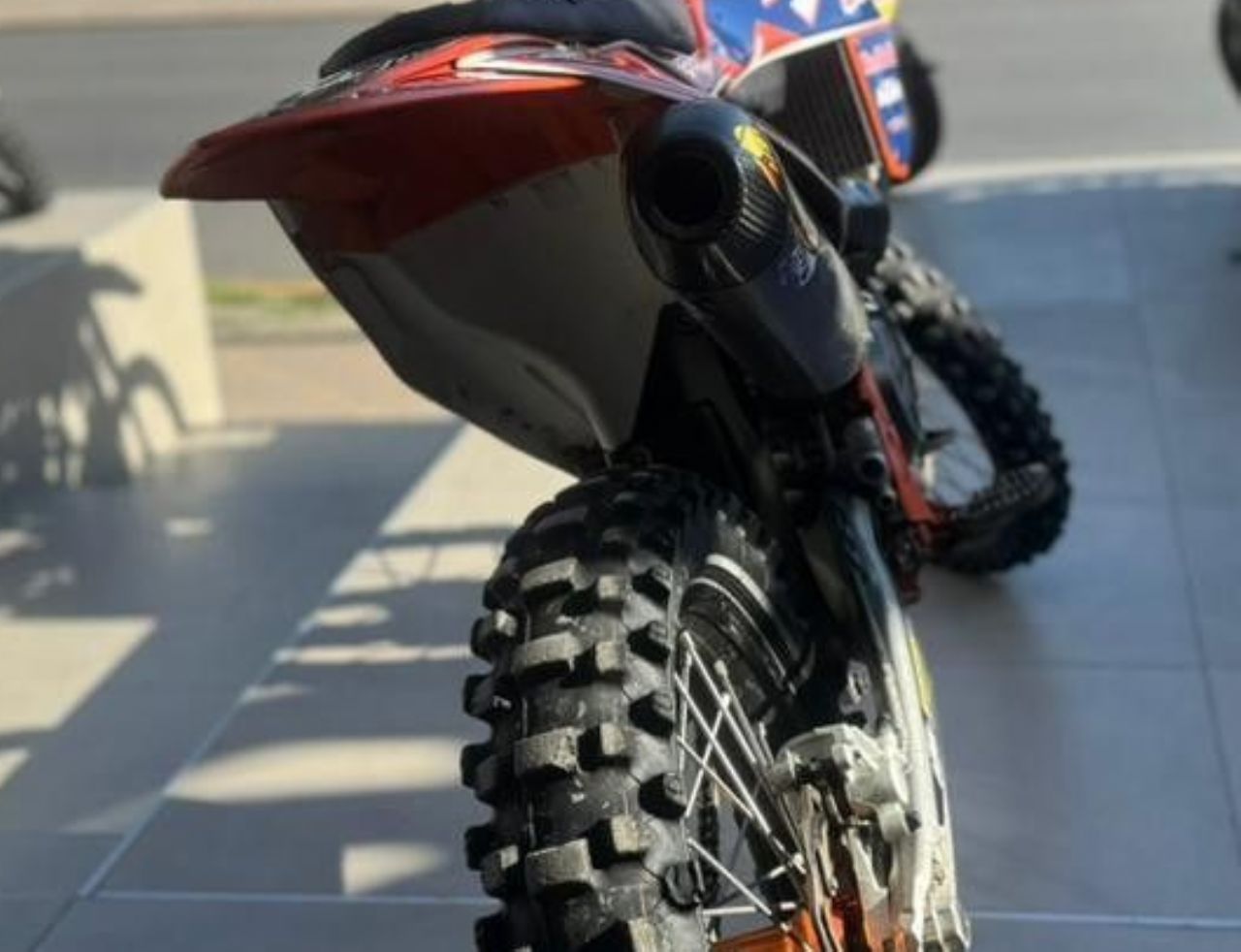 KTM SX-F Usada Financiado en San Juan, deRuedas
