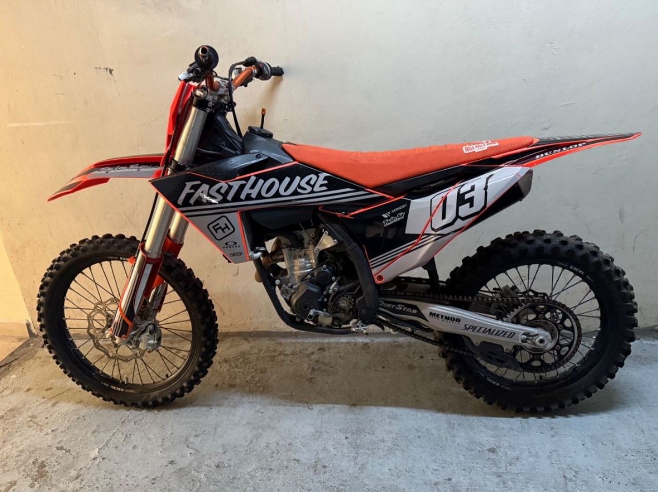 KTM SX-F Usada en Mendoza, deRuedas