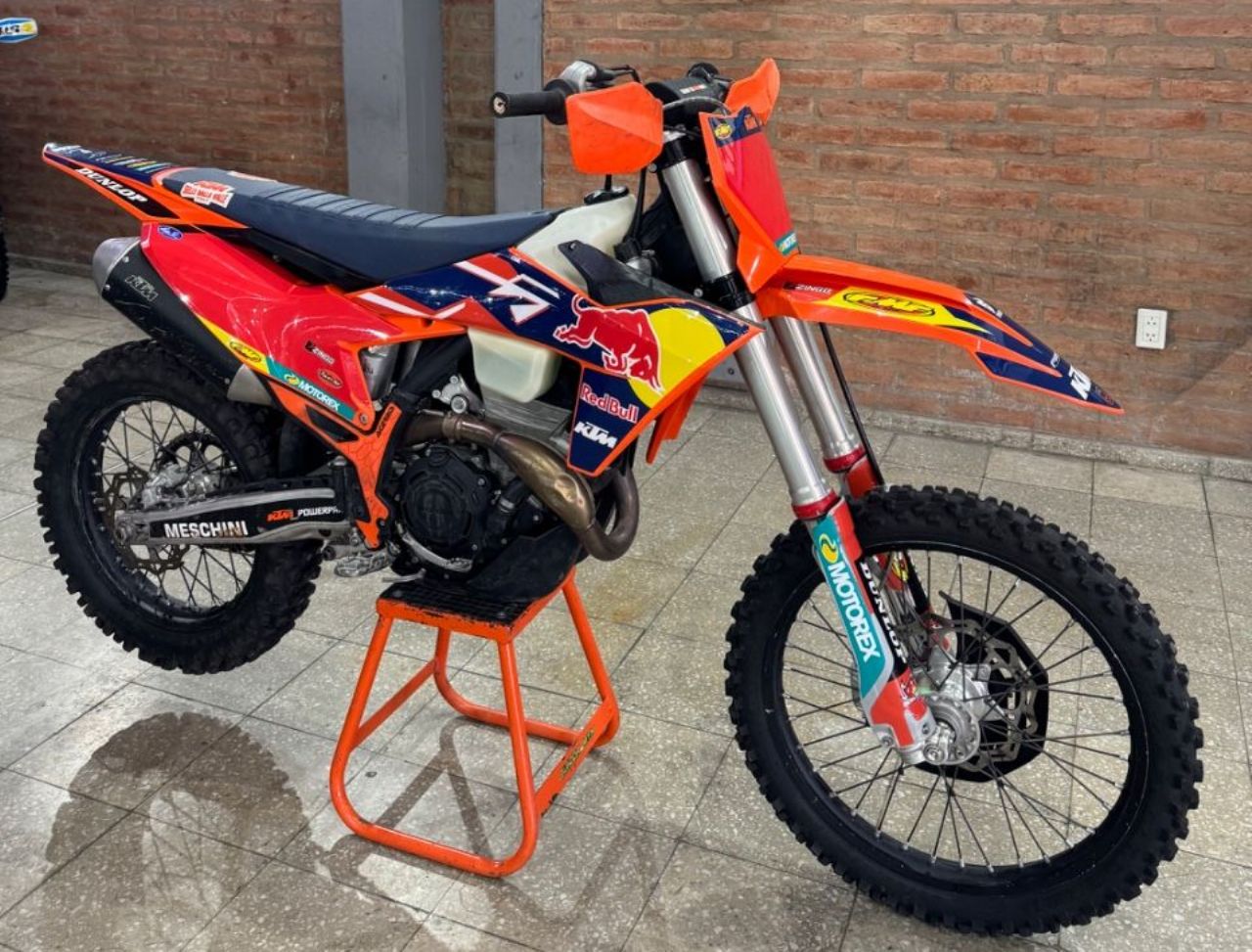 KTM SX-F Usada Financiado en San Juan, deRuedas