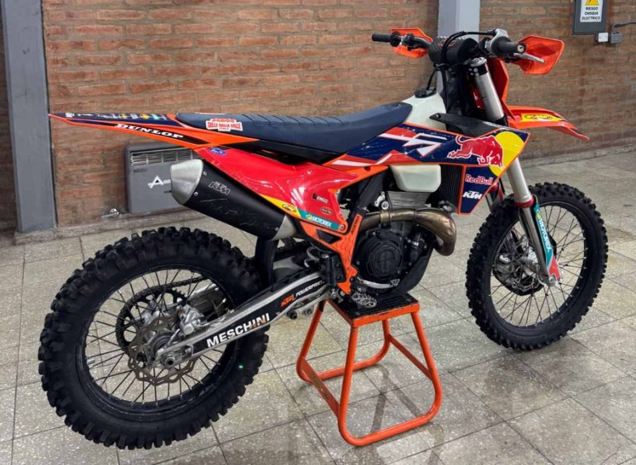 KTM SX-F Usada Financiado en San Juan, deRuedas