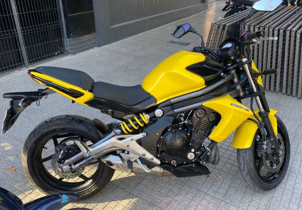 Kawasaki ER6N Usada en Mendoza, deRuedas