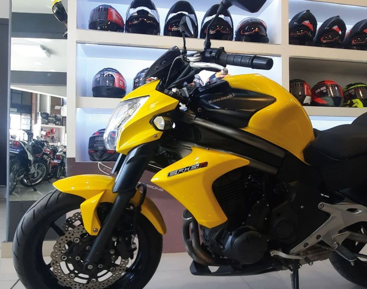 Kawasaki ER6N Usada en Mendoza, deRuedas