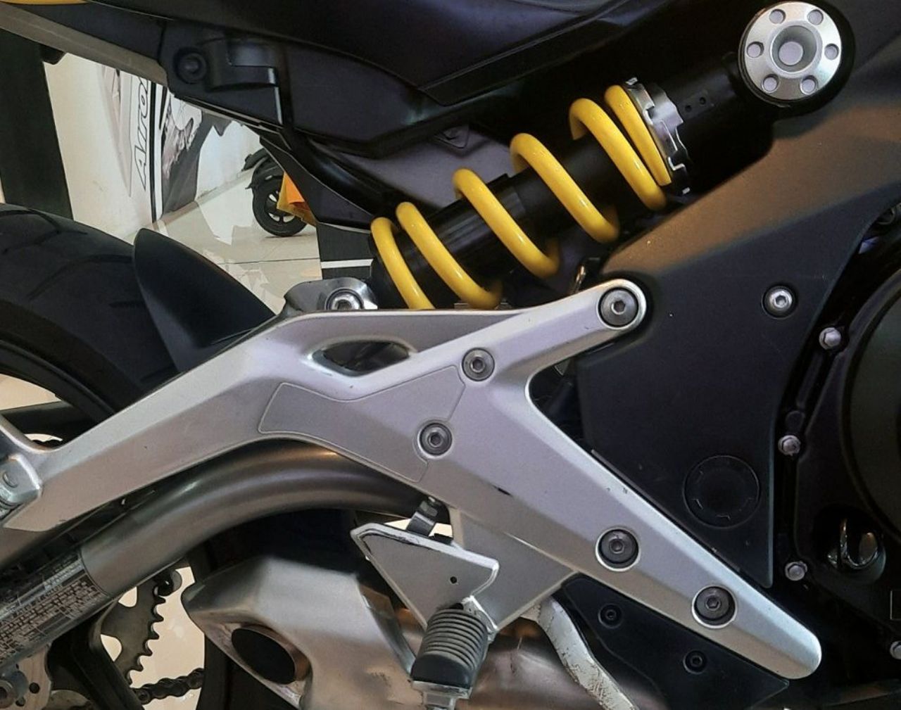 Kawasaki ER6N Usada en Mendoza, deRuedas