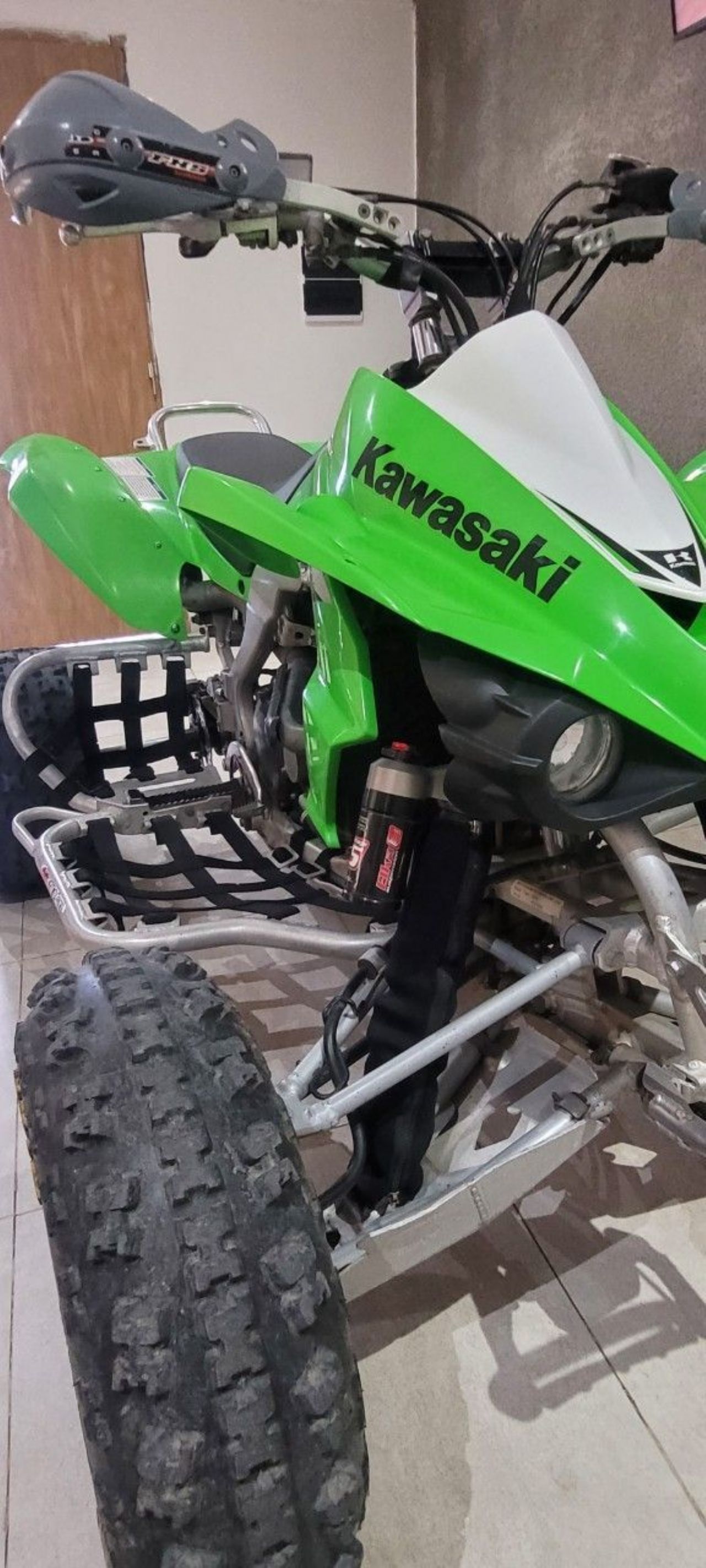 Kawasaki KFX Usado en San Juan, deRuedas