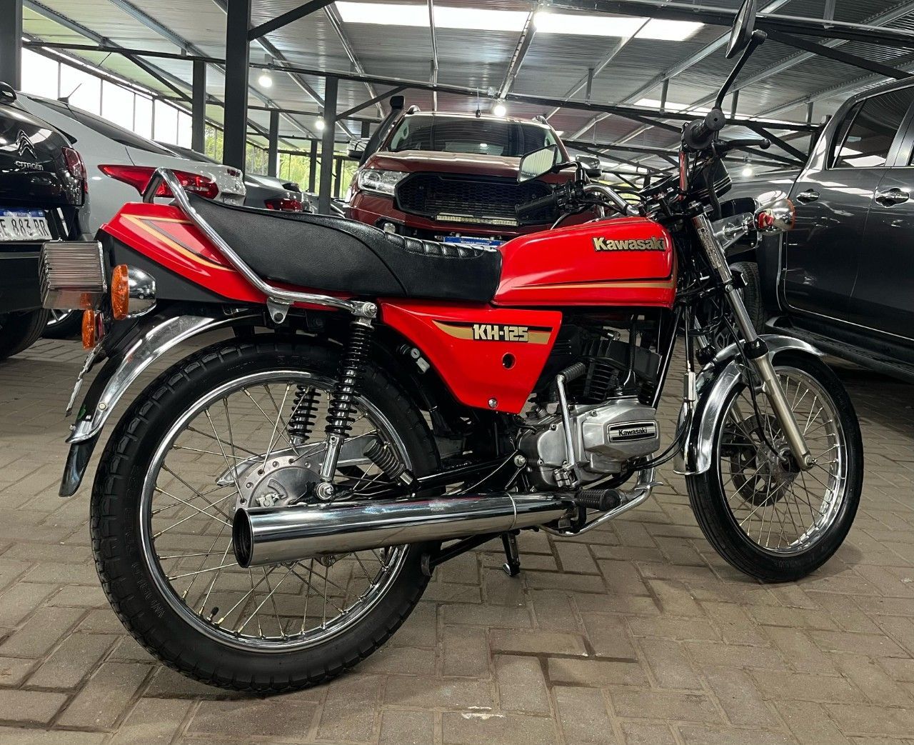 Kawasaki KH Usada en Córdoba, deRuedas